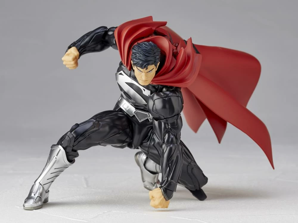 Amazing Yamaguchi Revoltech Figure Complex Superman (Black Suit) No. 027EX - Image 8